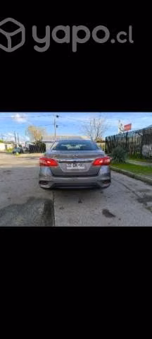Nissan Sentra advance 1.8 - Imagen 4
