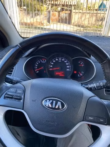 Kia motors morning 2016 - Imagen 6