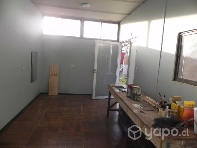 Valparaíso, Talleres en Arriendo