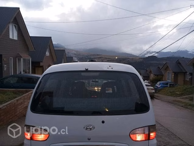Hyundai H-100
