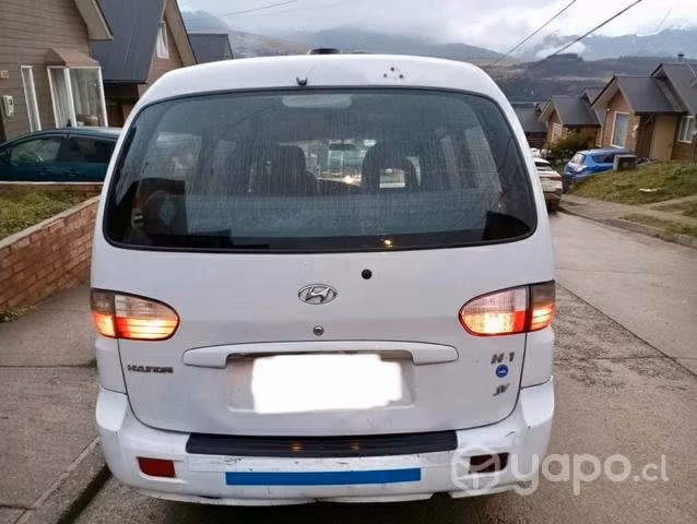 Hyundai H-100