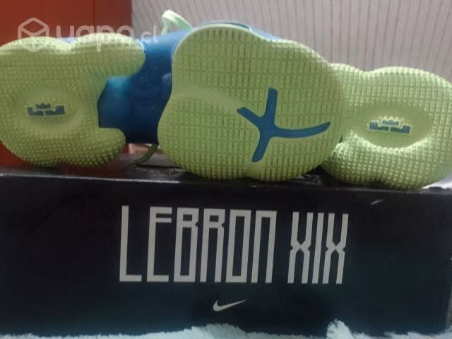 Zapatillas básquetbol Lebrón