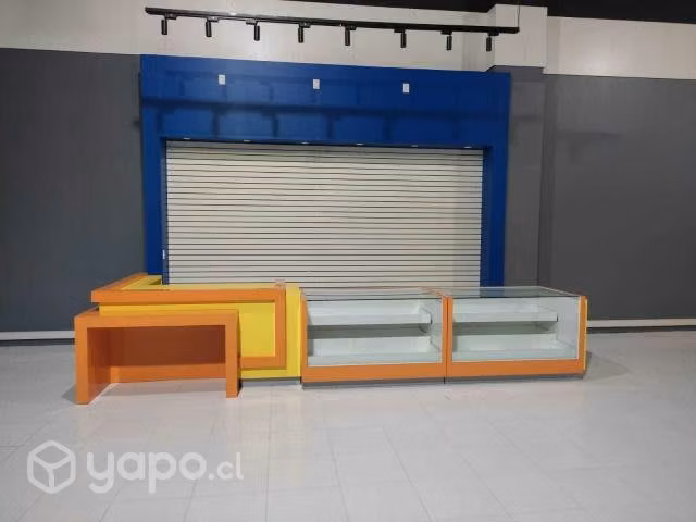 Vitrinas y muebles para tiendas
