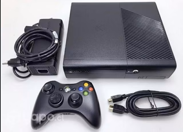 Xbox 360 E - Imagen 2