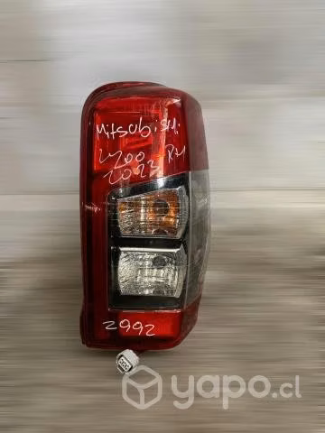 Foco trasero rh mitsubishi l
