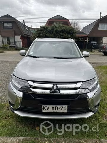 Mitsubishi Outlander 2019 4x2 - Imagen 2