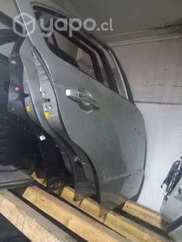Puerta trasera derecha suzuki sx4 sedan 2012