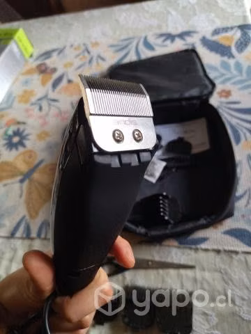 Máquina de cortar pelo perro