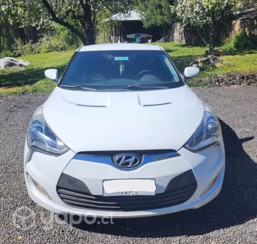 Hyundai veloster 2013