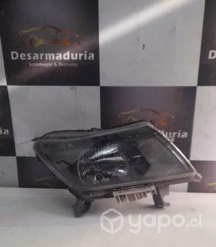 Optico Nissan Np300 RH 2.1
