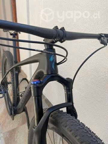 Se vende bicicleta specialized