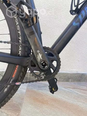 Se vende bicicleta specialized