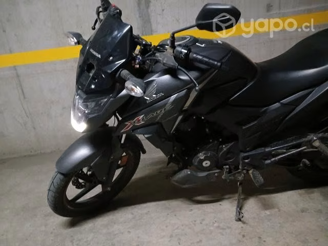 Honda xblade cb160