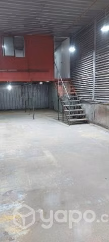 Galpón Interior con Casa Corriente Trifásica