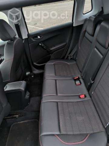 Peugeot 2008 GT LINE - Imagen 4