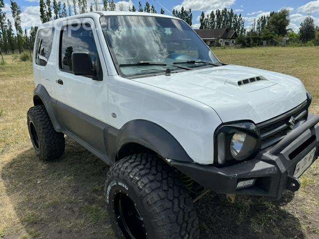 Suzuki Jimny 2014 Off Road