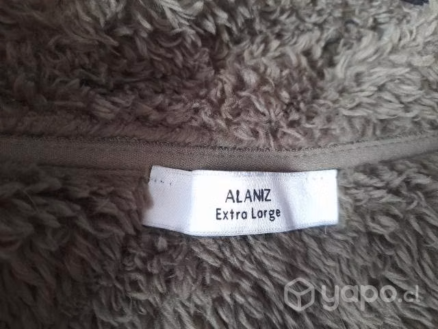 Par de polerones peluditos marca Alaniz XL - Imagen 2