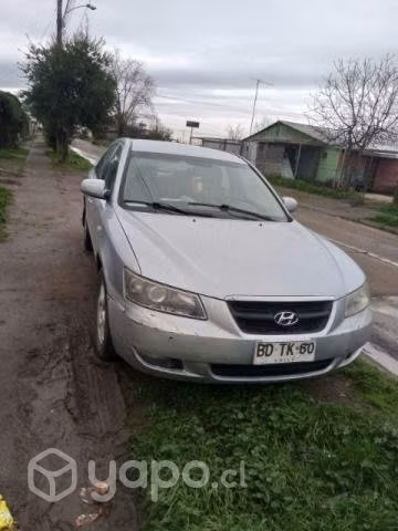 Se vende auto hyundai sonata