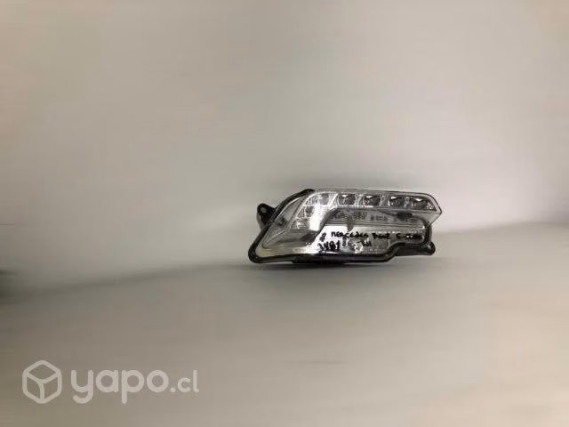 Neblinero rh mercedes benz e-class c180