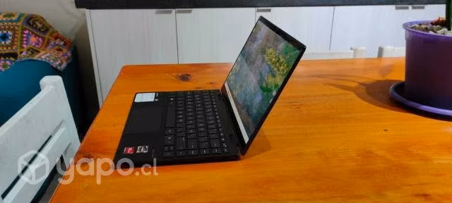 HP Envy x360 2-in-1 15.6 RYZEN 5