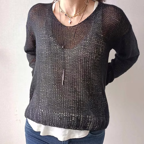 Sweater negro lana angora. - Imagen 4
