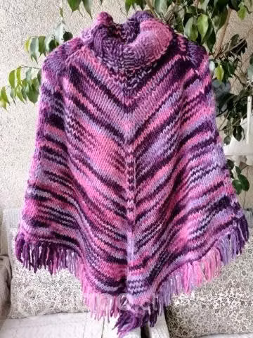 Poncho frutos rojos