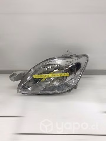 Foco óptico Lh Toyota Yaris sedan 2006-2009