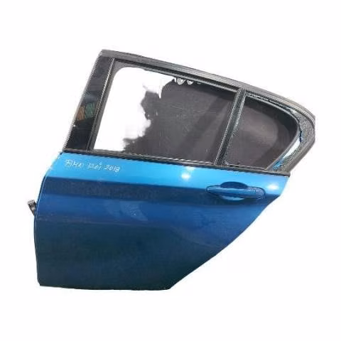 16427 puerta trasera izquierda bmw 120i 2018