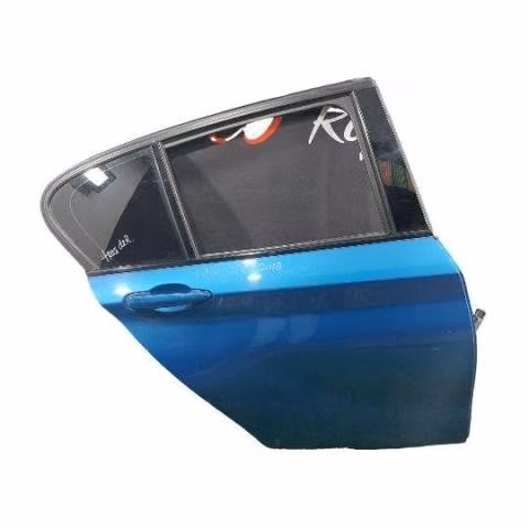 16428 puerta trasera derecha bmw 120i 2018