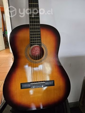 Guitarra sevillana