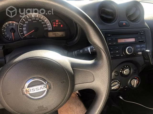Nissan march 2016