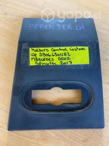 Moldura central costado izq A Sprinter - Imagen 1