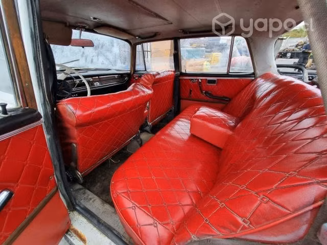 Mercedes benz clásico 1963 para restaurar