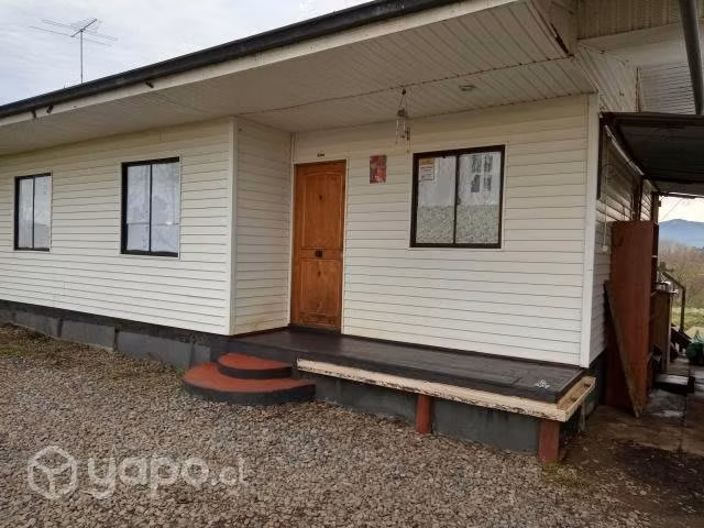 Se vende parcela con casa en cumpeo