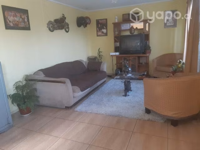Arriendo de pieza con baño para una persona