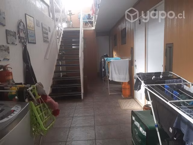 Arriendo de pieza con baño para una persona