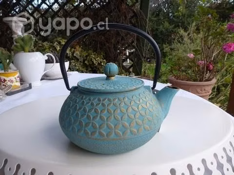 Tetera de Fierro con Filtro
