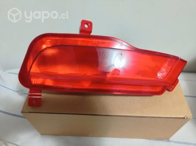 Luz izquierda parachoque trasero mg zs 20/21