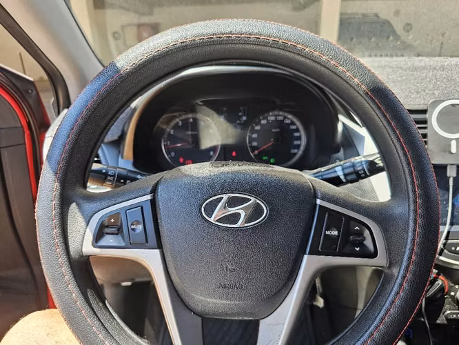 Hyundai accent 2017