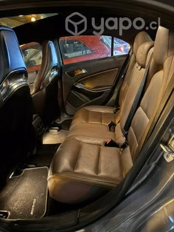 Mercedes Benz A45 Amg