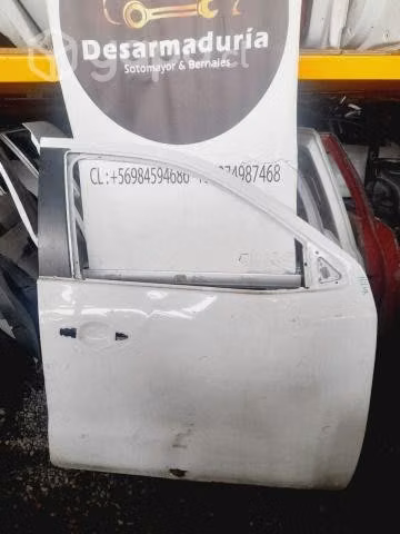 Puerta delantera Nissan NP300 RH 2.1