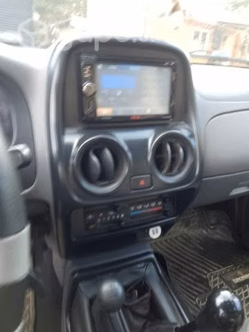 Nissan terrano 2012