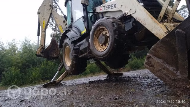 Vendo retroexcavadora terex