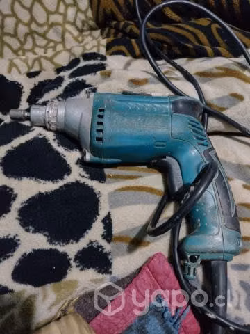 Atornillador makita