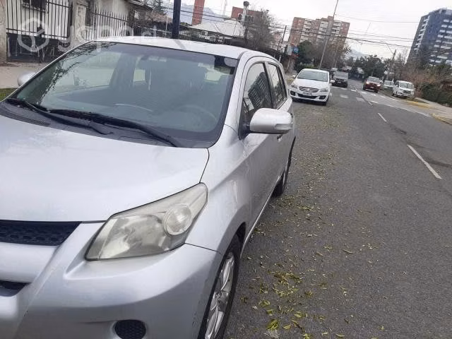 Toyota urban cruiser 2013