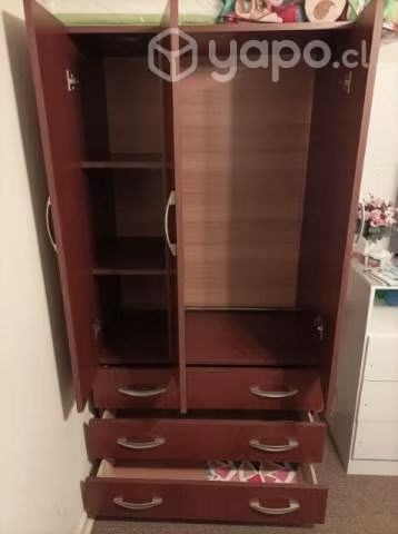 Closet 3 puertas