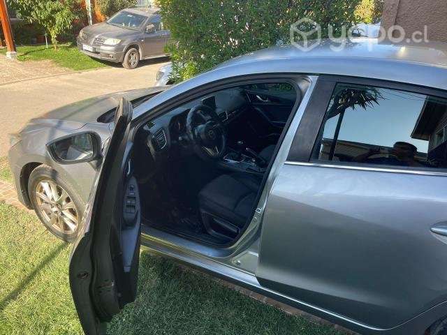 VENTA Mazda 3 2.0 Skyactiv-G V 2016 - Imagen 4