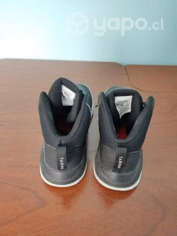 Zapatillas básquetbol 42'