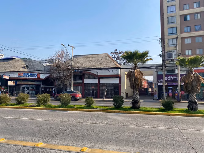 Arriendo local comercial GRAN AVENIDA - Imagen 2