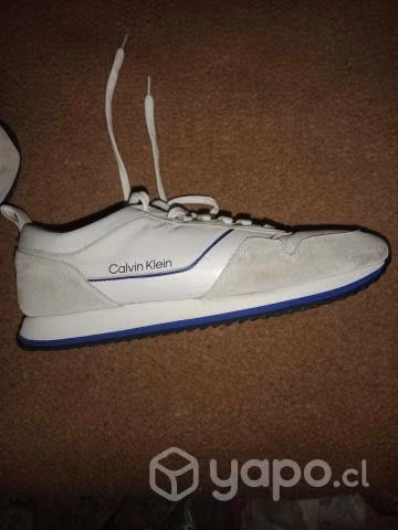 Zapatillas 2 meses de uso Calvin Klein